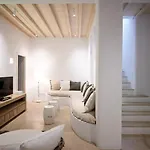 Absolute Paradise Вилла Парадайз-Бич